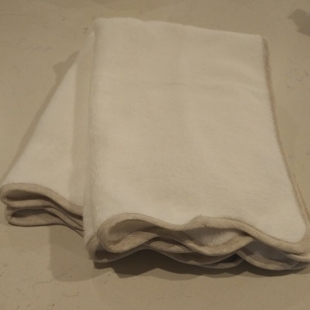 Ballard Designs Hand Towels With Flax Linen Trim - Set of Two - Never Used